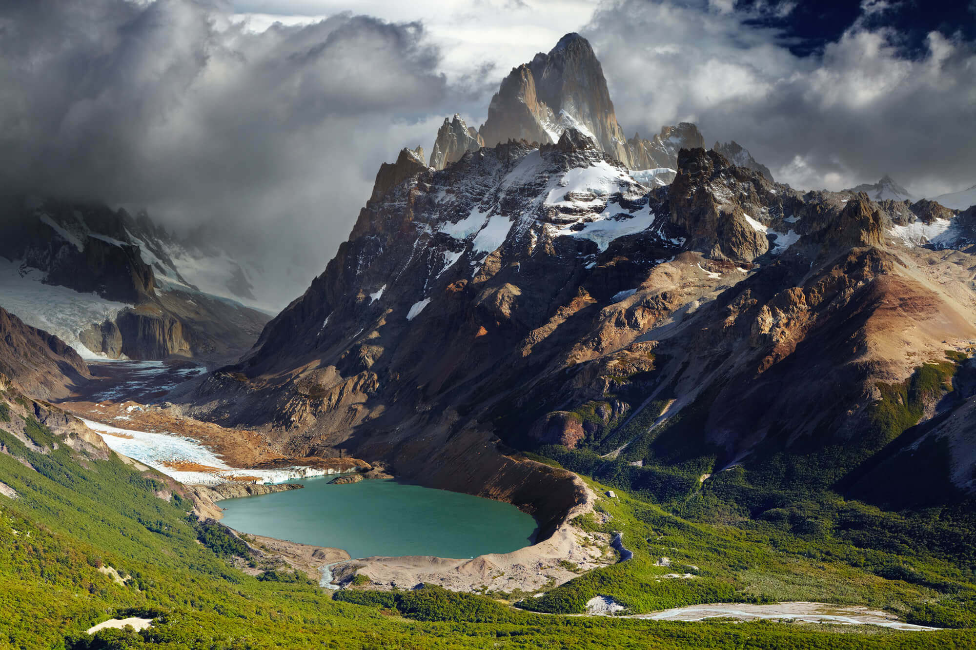 Mount Fitz Roy and laguna Torre, Patagonia