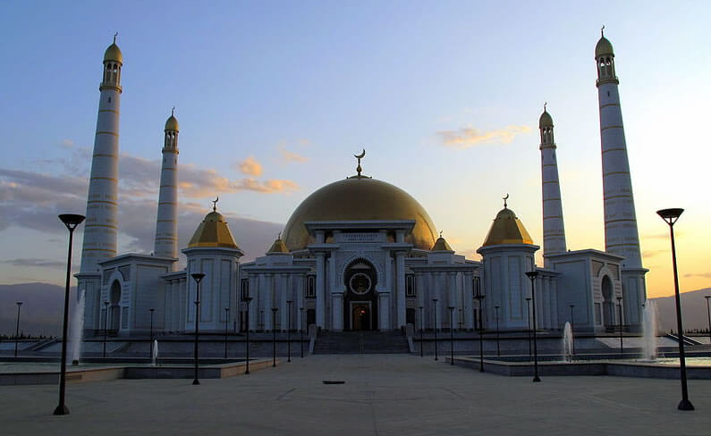 turkmenbasi ruhy mosque turkmenistan